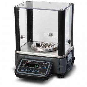 Precision analytical balance with a readability